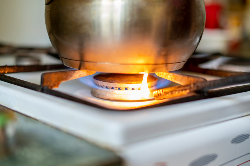 Cooking Safety Tips To Help You Prevent Kitchen Fires ...